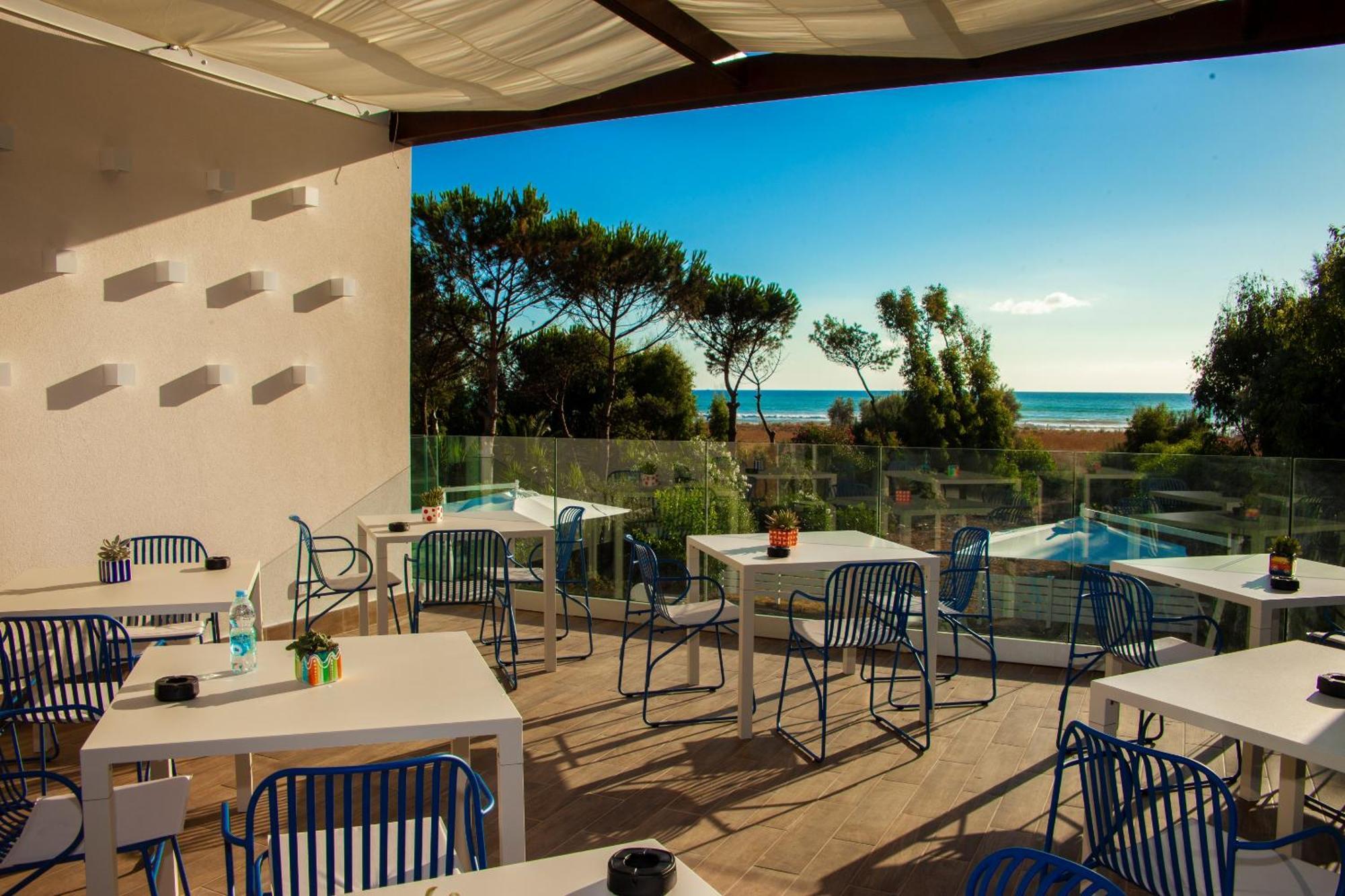 Aquamaris Design Suite & Spa Paestum Buitenkant foto