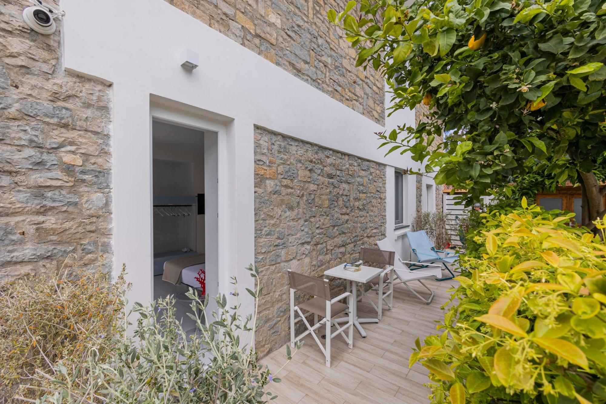Aquamaris Design Suite & Spa Paestum Buitenkant foto