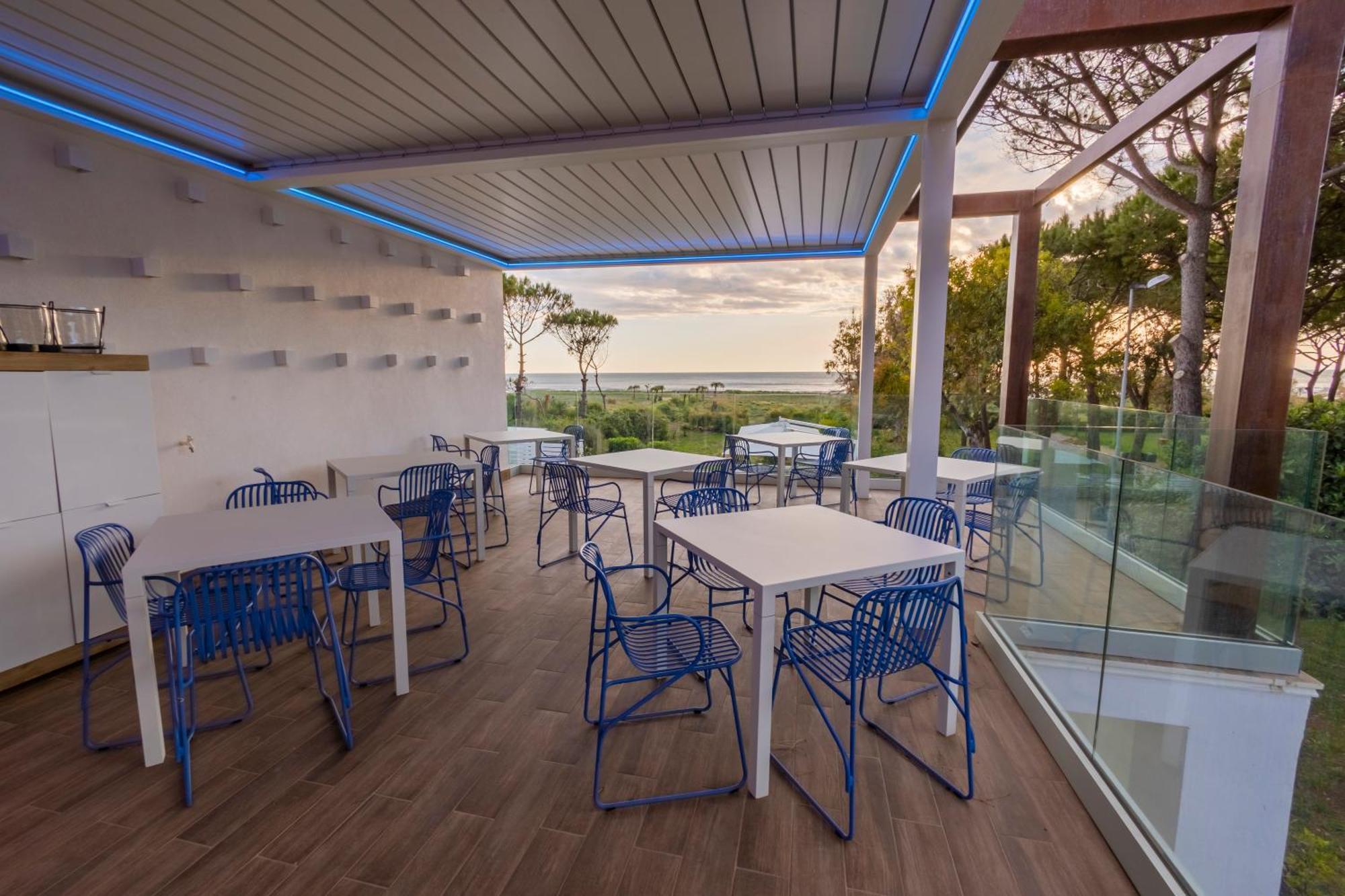 Aquamaris Design Suite & Spa Paestum Buitenkant foto
