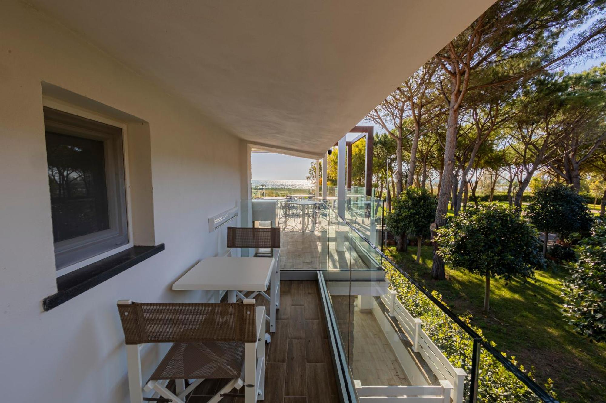 Aquamaris Design Suite & Spa Paestum Buitenkant foto