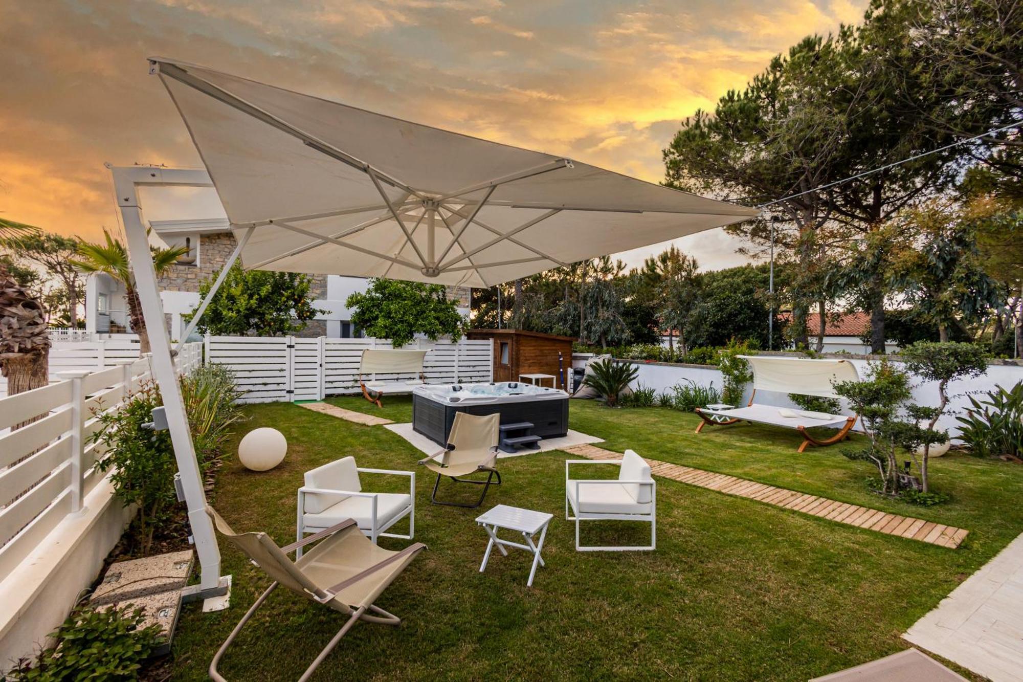 Aquamaris Design Suite & Spa Paestum Buitenkant foto