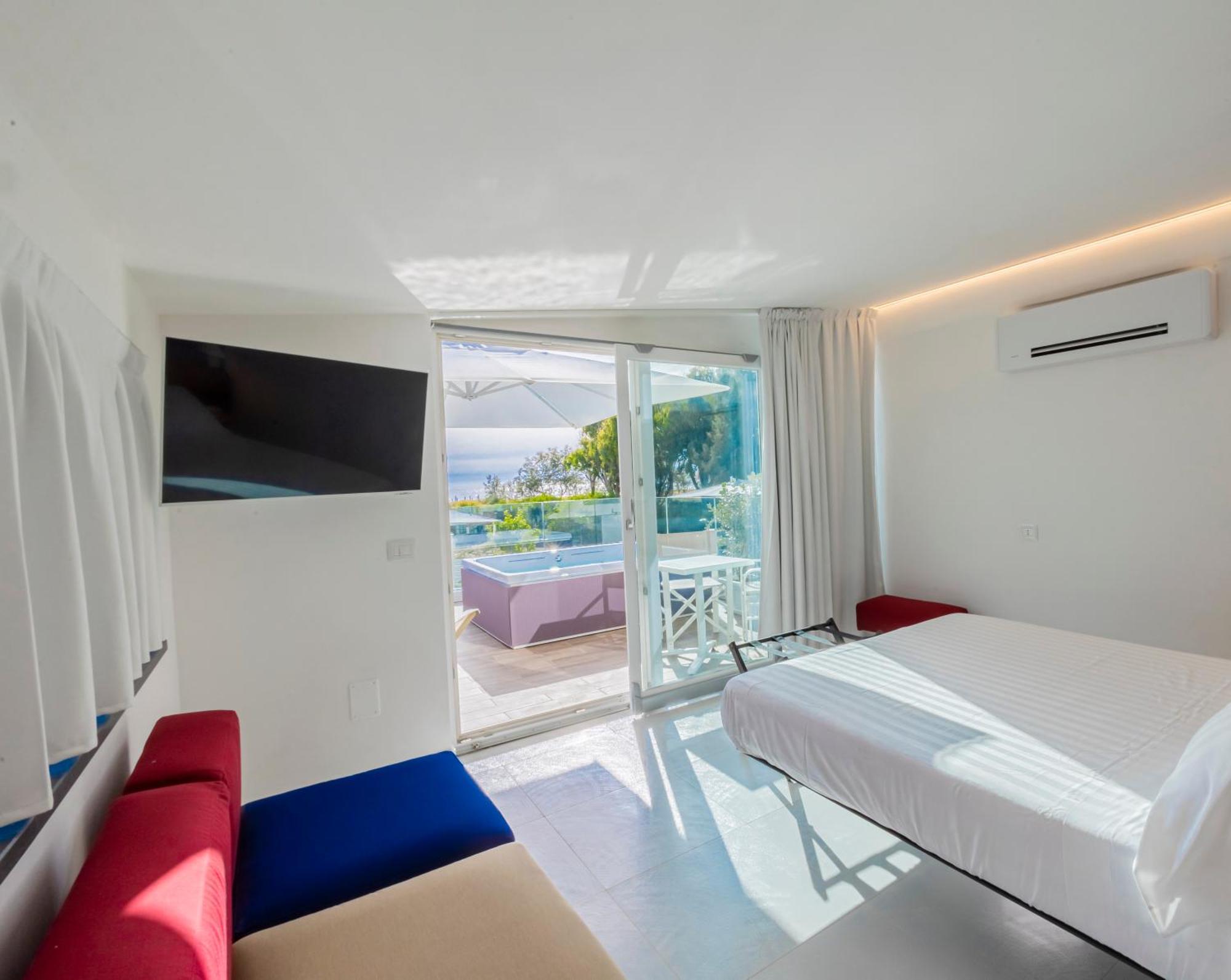 Aquamaris Design Suite & Spa Paestum Buitenkant foto