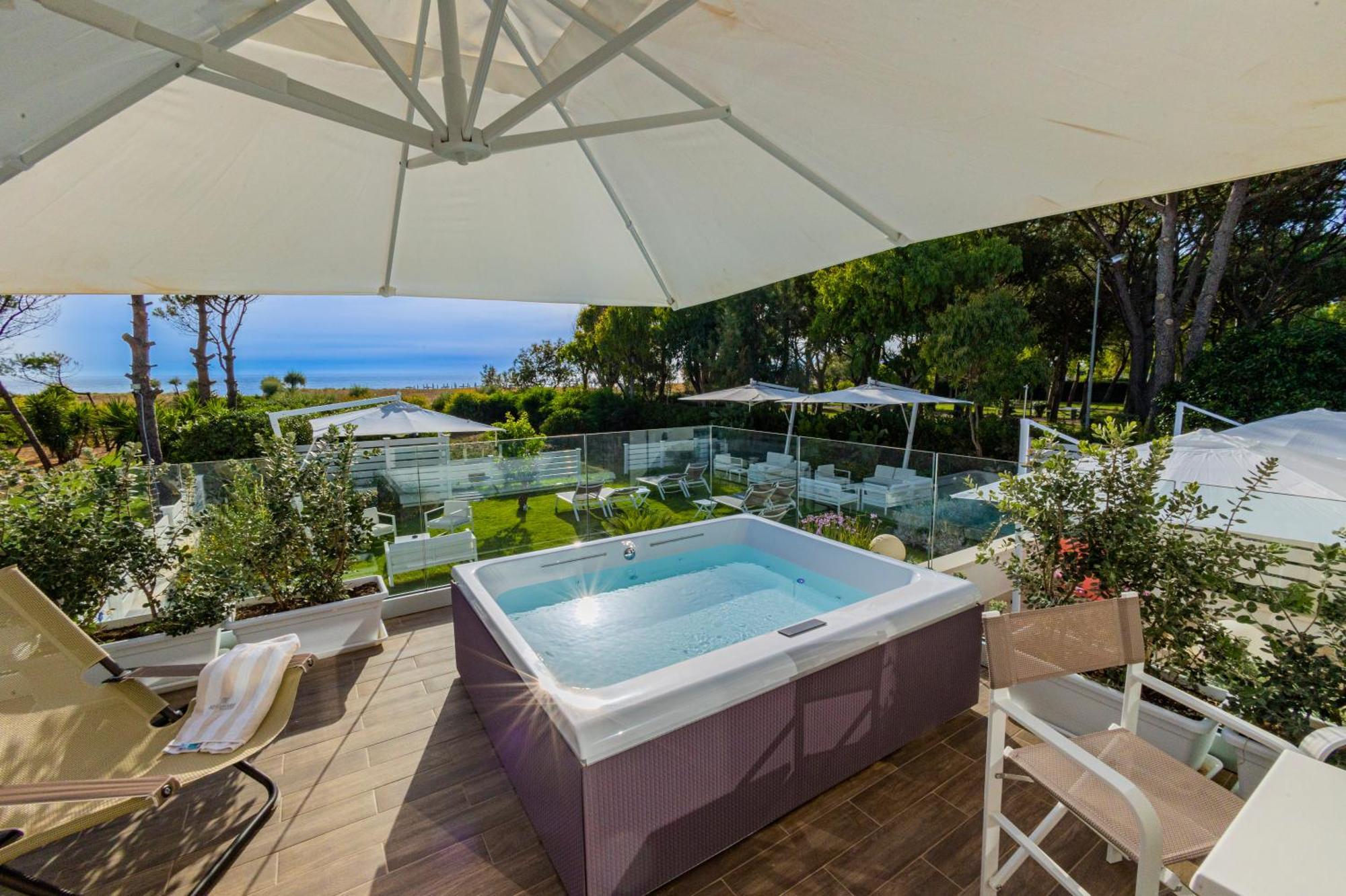 Aquamaris Design Suite & Spa Paestum Buitenkant foto